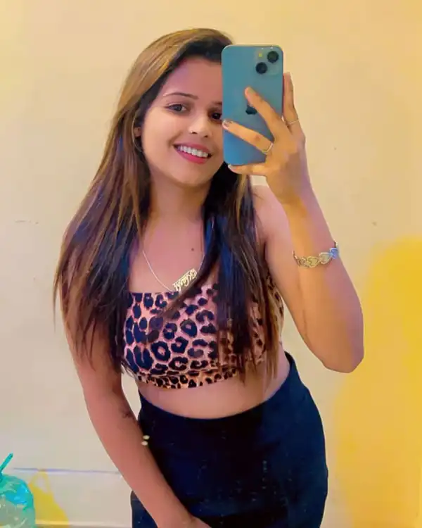 Nisha best call girls in Thane