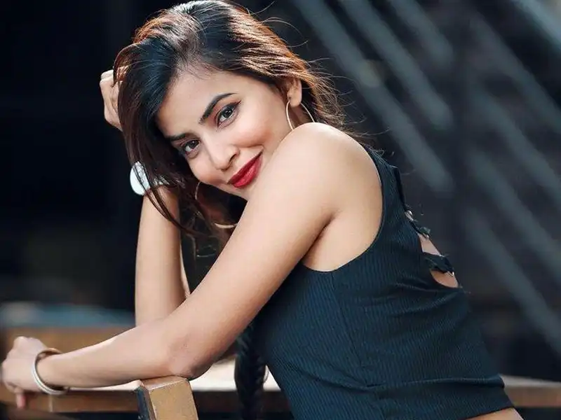 Night Party Call Girls in Thane